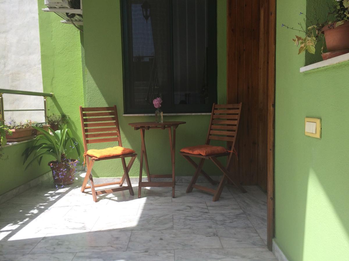 Bed and Breakfast Friends House Тирана Экстерьер фото